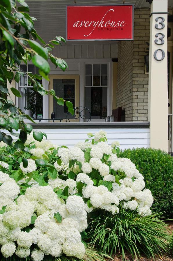 Avery House B&B Stratford Esterno foto
